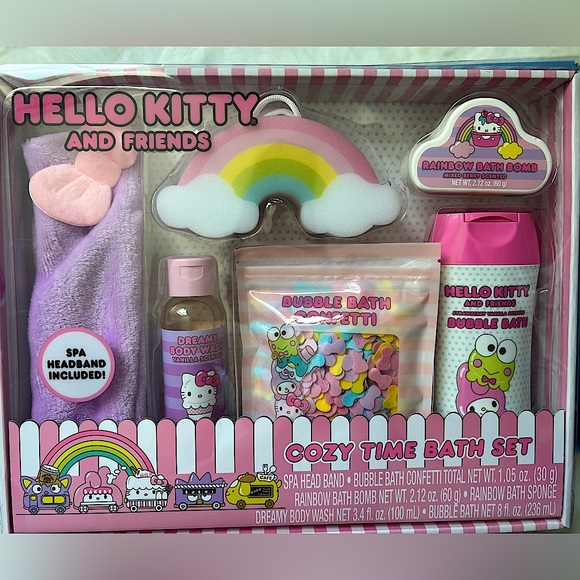 Hello Kitty Bath Set - Picture 1 of 4
